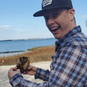 Meet your Posher, Daniel